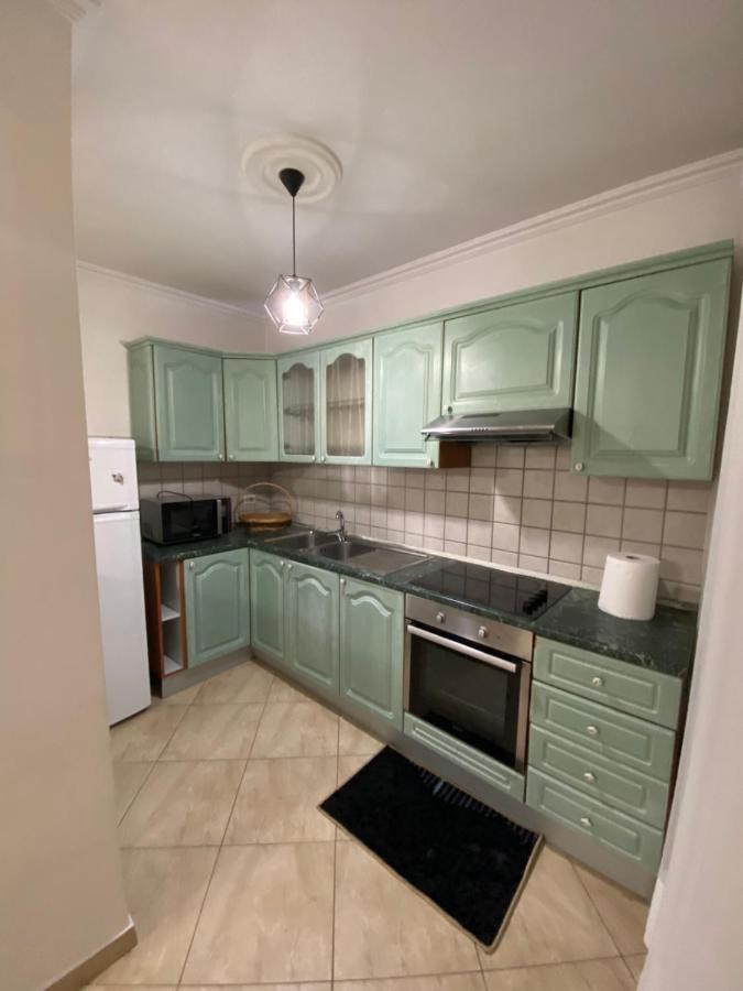 Chlo Apartment 3 Tirana Kültér fotó